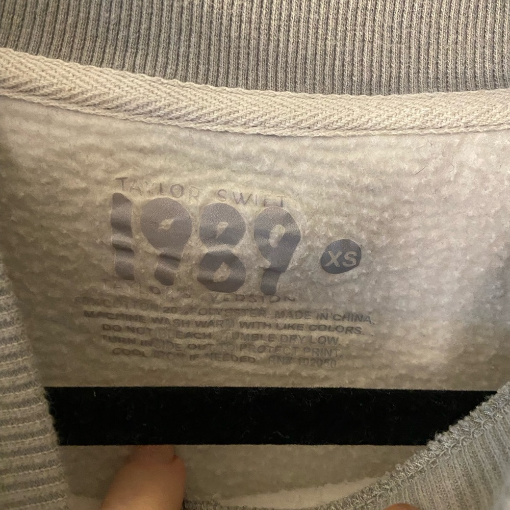 Taylor Swift merch Crewneck Sweatshirt - Picture 2 of 3